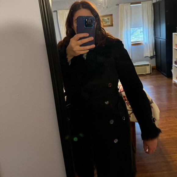 Burberry Hadston Shearling Trench Coat - Picture 13 of 13